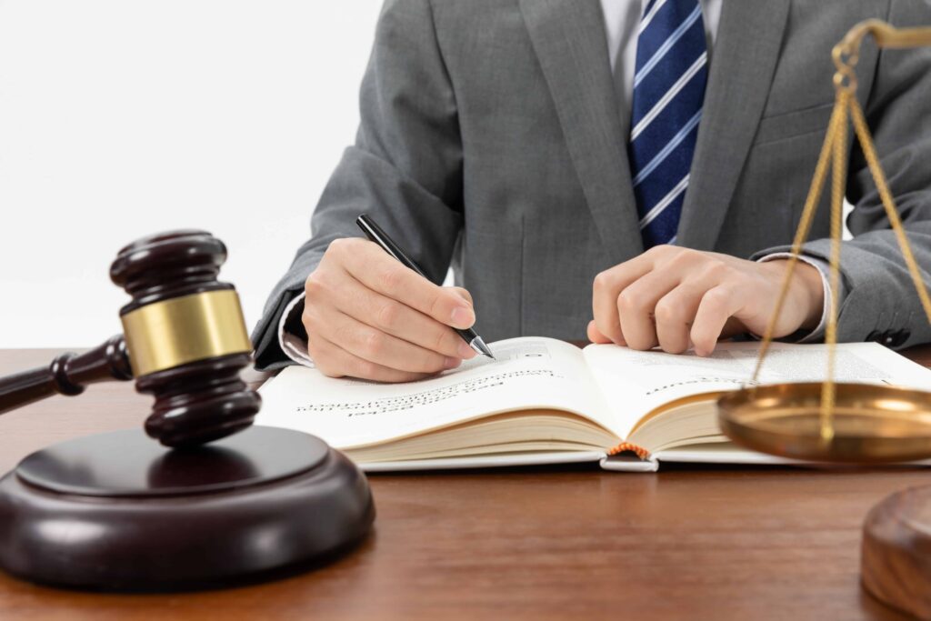 Syndication attorneys